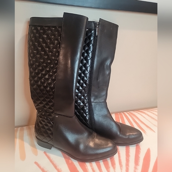 Valdini Shoes - Valdini Women's Quilted Riding Boots Size 6